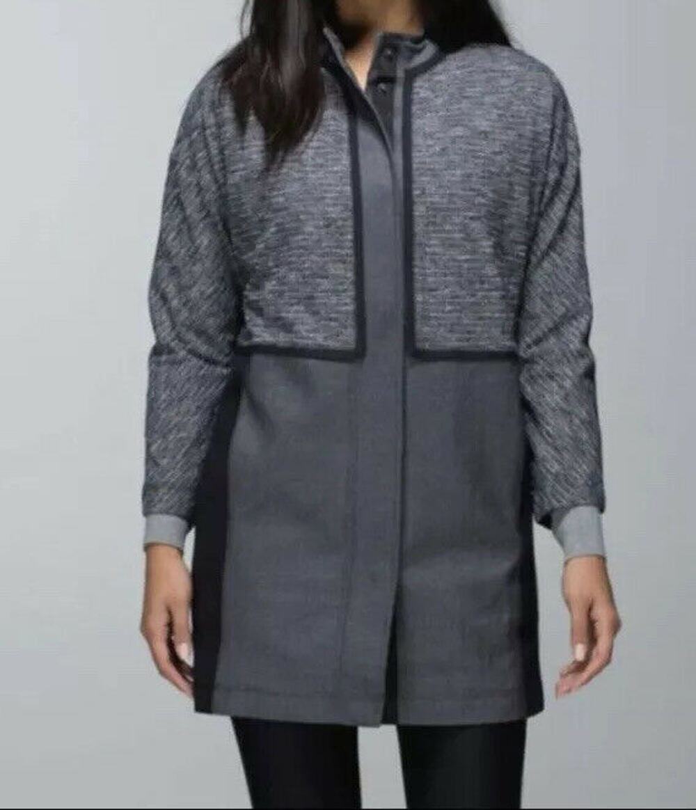 Lululemon XS Cocoon Car Coat Black Grey Snaps Oversized Jacket Pockets